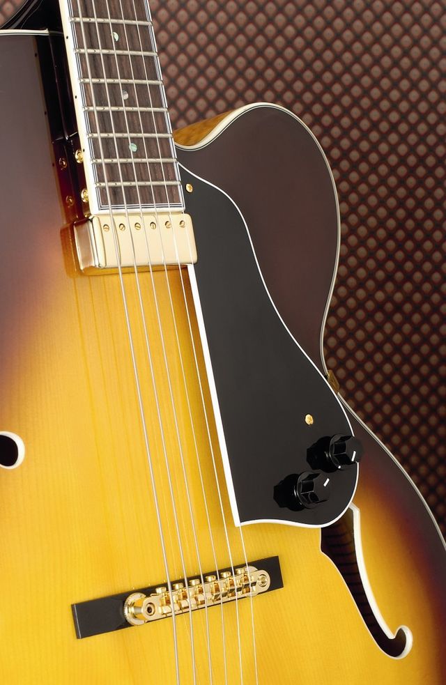 The JA-15 is beautifully finished.
